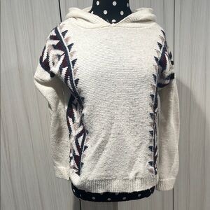 Abercrombie & Fitch Cream and Navy Patterned Sweater